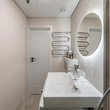 Apartmán Good Location Near The Old Town - Station - Airport - Self Check In *