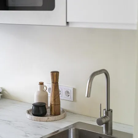 Good Location Near The Old Town - Station - Airport - Self Check In Appartement Vilnius