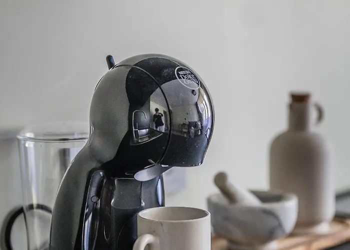 Apartman Good Location Near The Old Town - Station - Airport - Self Check In