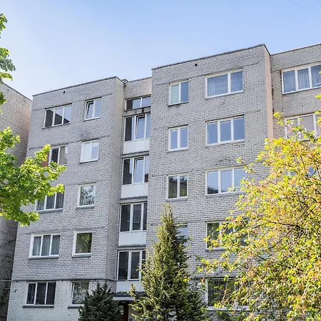 Good Location Near The Old Town - Station - Airport - Self Check In Appartement *